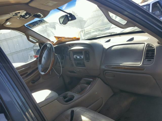 5LMFU28R11LJ26549 - 2001 LINCOLN NAVIGATOR BROWN photo 5
