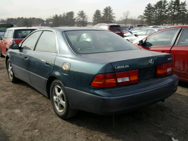 JT8BF22G0V0056278 - 1997 LEXUS ES 300 GREEN photo 3