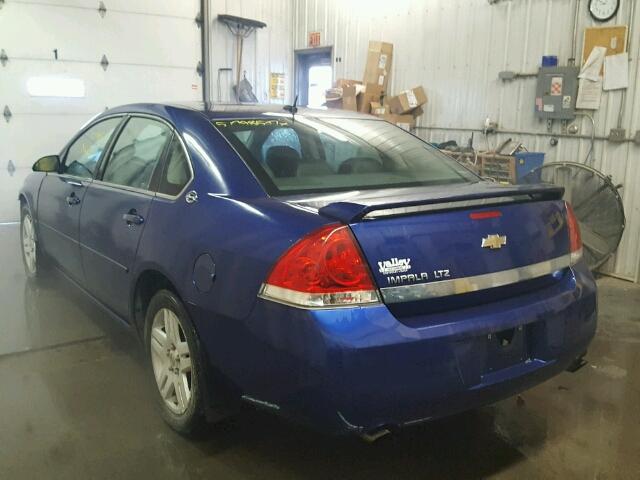 2G1WU581369426829 - 2006 CHEVROLET IMPALA LTZ BLUE photo 3