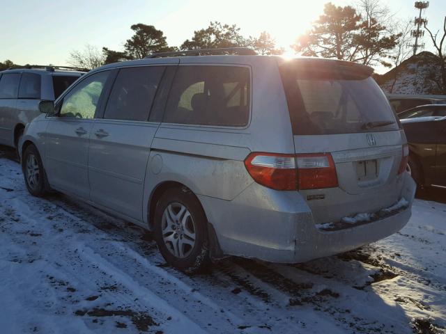 5FNRL38415B015896 - 2005 HONDA ODYSSEY EX SILVER photo 3