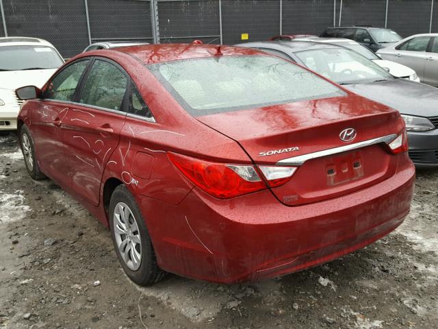 5NPEB4AC8CH464242 - 2012 HYUNDAI SONATA GLS RED photo 3