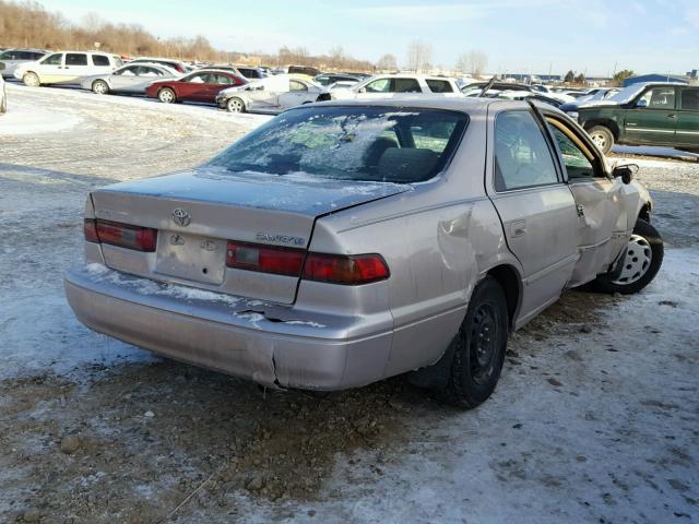 4T1BG22K2WU351195 - 1998 TOYOTA CAMRY CE BEIGE photo 4