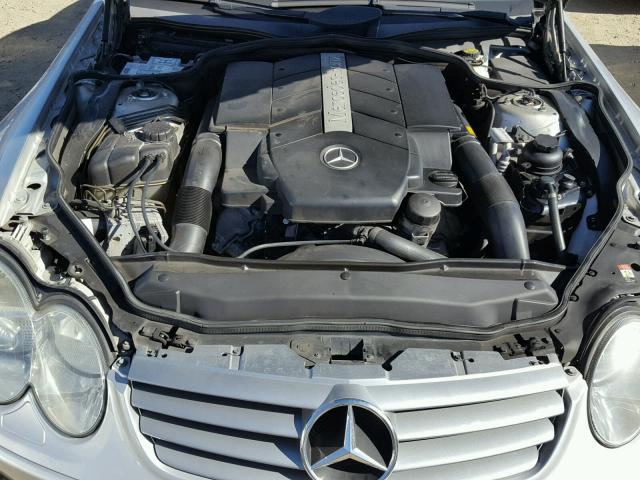 WDBSK75F63F044206 - 2003 MERCEDES-BENZ SL 500R SILVER photo 7