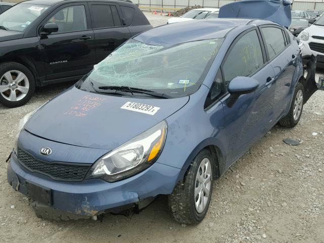 KNADM4A33G6594903 - 2016 KIA RIO LX BLUE photo 2