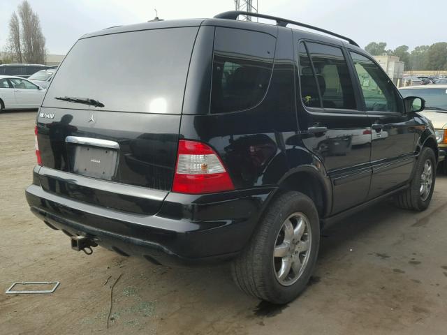 4JGAB75E42A364278 - 2002 MERCEDES-BENZ ML 500 BLACK photo 4