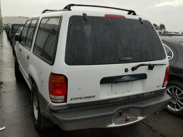 1FMZU63XXYUB39706 - 2000 FORD EXPLORER X WHITE photo 3