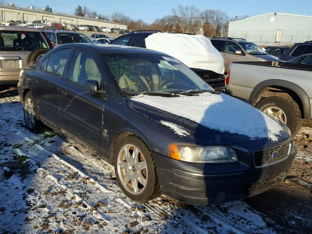 YV1RS592252430041 - 2005 VOLVO S60 2.5T GRAY photo 1