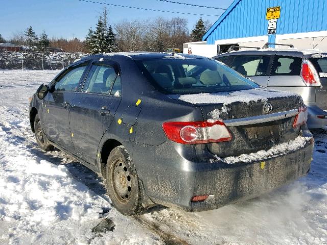 2T1BU4EE8DC921810 - 2013 TOYOTA COROLLA BA GRAY photo 3