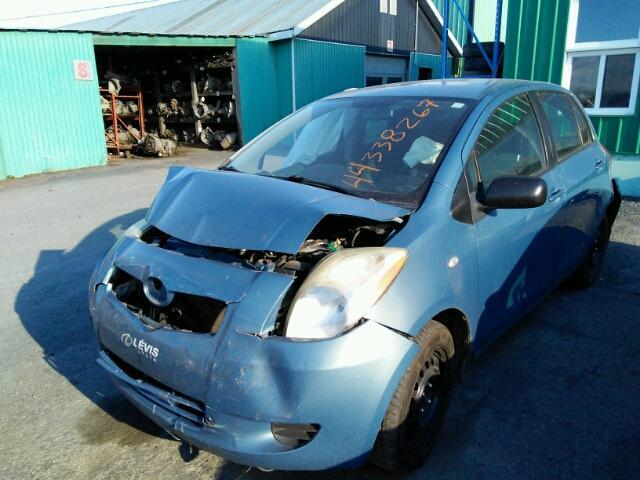 JTDKT923385152462 - 2008 TOYOTA YARIS BLUE photo 2