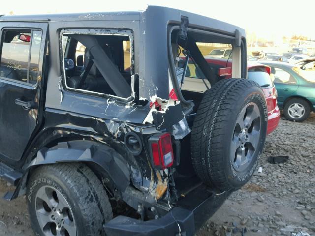 1C4BJWEG1GL264612 - 2016 JEEP WRANGLER U BLACK photo 9