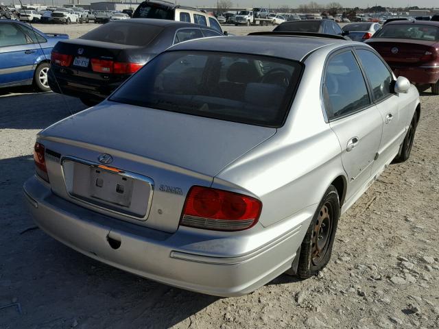 KMHWF25S42A654913 - 2002 HYUNDAI SONATA GL SILVER photo 4