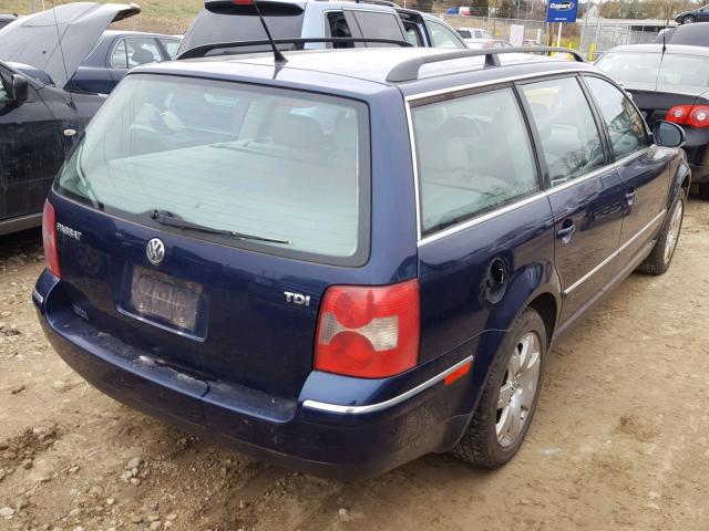 WVWCE63B65E134312 - 2005 VOLKSWAGEN PASSAT GLS BLUE photo 4