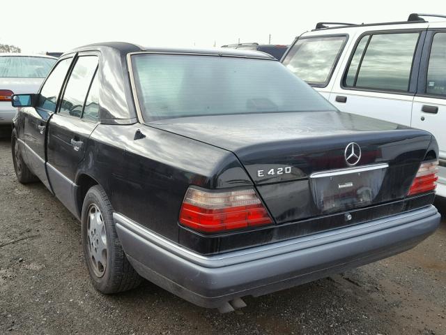 WDBEA34E2RC058650 - 1994 MERCEDES-BENZ E 420 BLACK photo 3