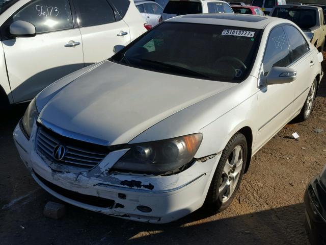 JH4KB16697C001935 - 2007 ACURA RL WHITE photo 2