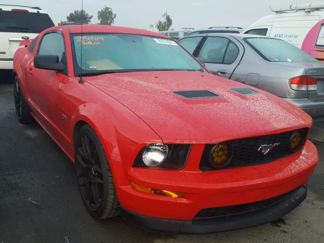 1ZVFT82H575345411 - 2007 FORD MUSTANG GT RED photo 1