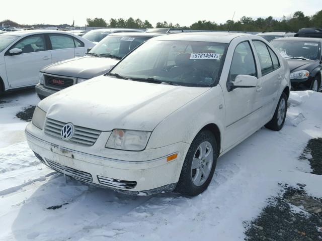 3VWSE69M24M060462 - 2004 VOLKSWAGEN JETTA GLS WHITE photo 2