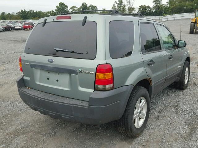 1FMYU96H65KD76962 - 2005 FORD ESCAPE HEV GREEN photo 4