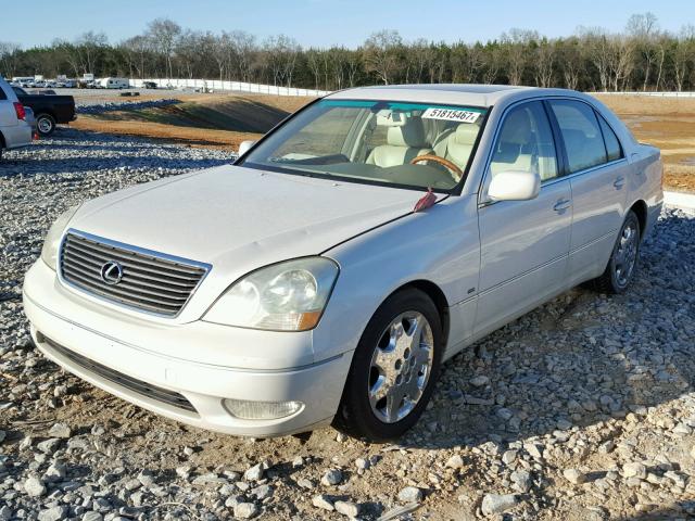 JTHBN30F820063297 - 2002 LEXUS LS 430 WHITE photo 2