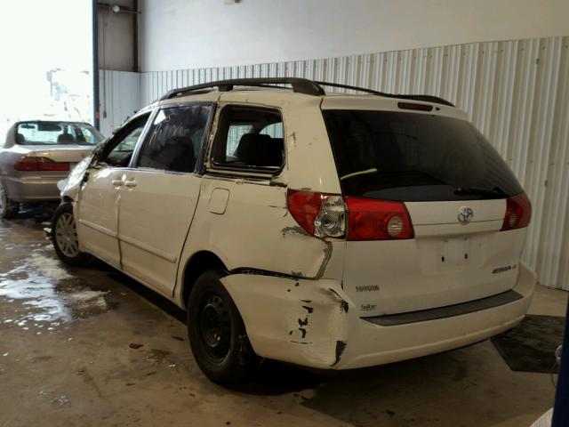 5TDZK23C27S036654 - 2007 TOYOTA SIENNA CE WHITE photo 3