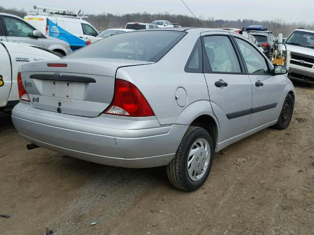 1FAFP33PX1W120781 - 2001 FORD FOCUS LX SILVER photo 4