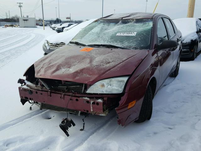 1FAHP34N77W297240 - 2007 FORD FOCUS ZX4 BURGUNDY photo 2