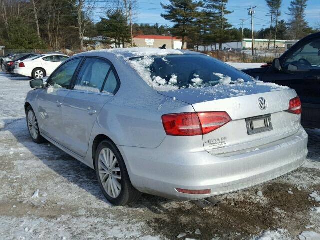 3VWD17AJ3FM215227 - 2015 VOLKSWAGEN JETTA SE SILVER photo 3