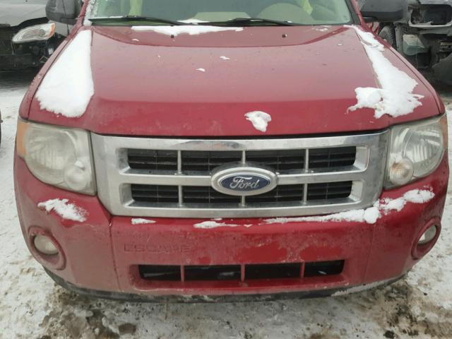 1FMCU03739KD07699 - 2009 FORD ESCAPE XLT RED photo 7