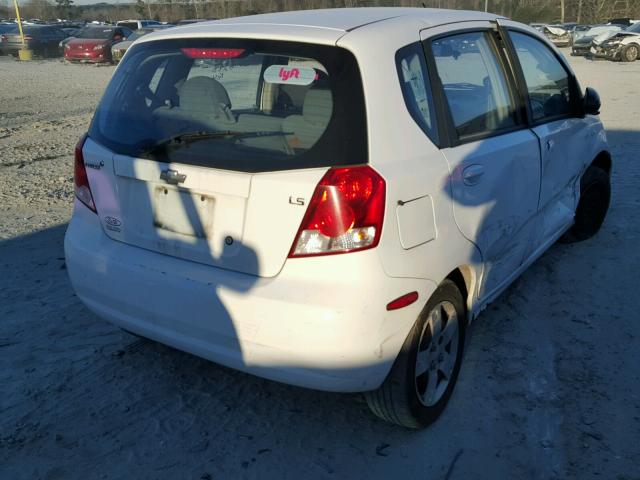 KL1TD66658B165288 - 2008 CHEVROLET AVEO BASE WHITE photo 4