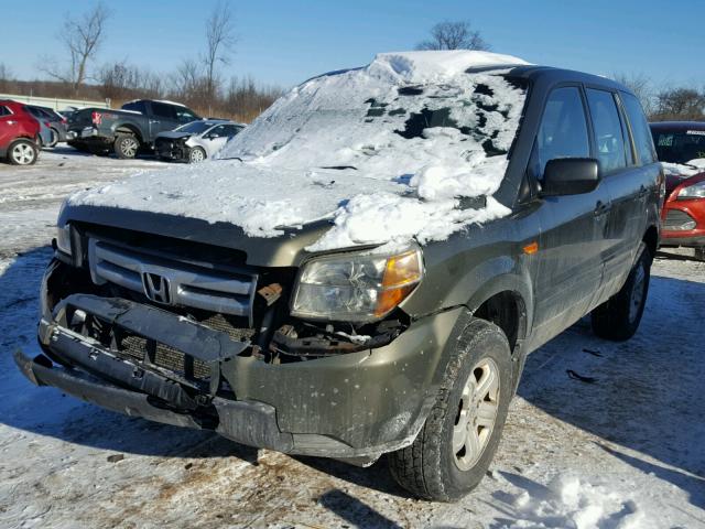 5FNYF18166B018579 - 2006 HONDA PILOT LX GREEN photo 2