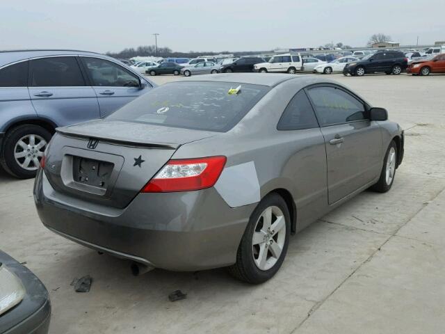 2HGFG11856H510611 - 2006 HONDA CIVIC EX ნაცრისფერი ფოტო 4