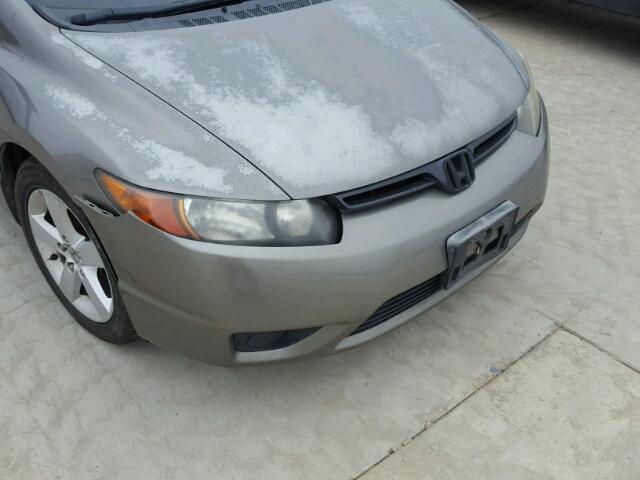 2HGFG11856H510611 - 2006 HONDA CIVIC EX ნაცრისფერი ფოტო 9