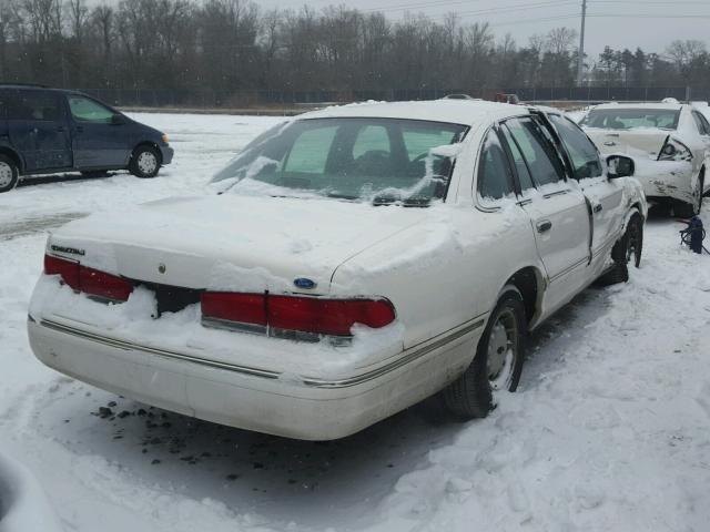 2FALP74WXVX200950 - 1997 FORD CROWN VICT WHITE photo 4