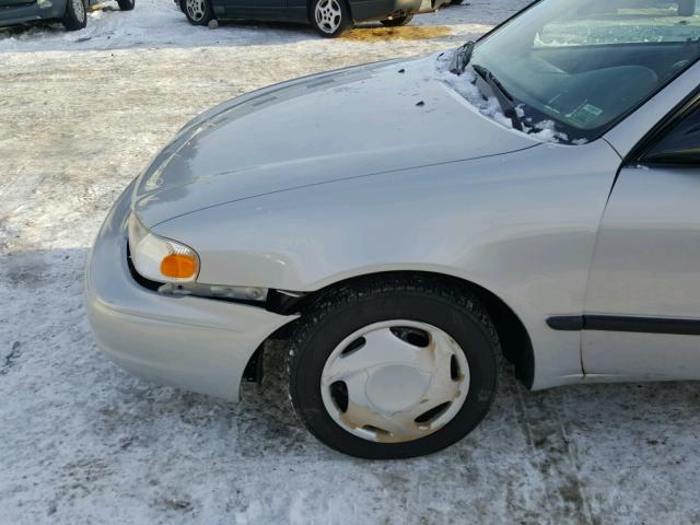 1Y1SK52851Z423927 - 2001 CHEVROLET GEO PRIZM 银色 照片 9