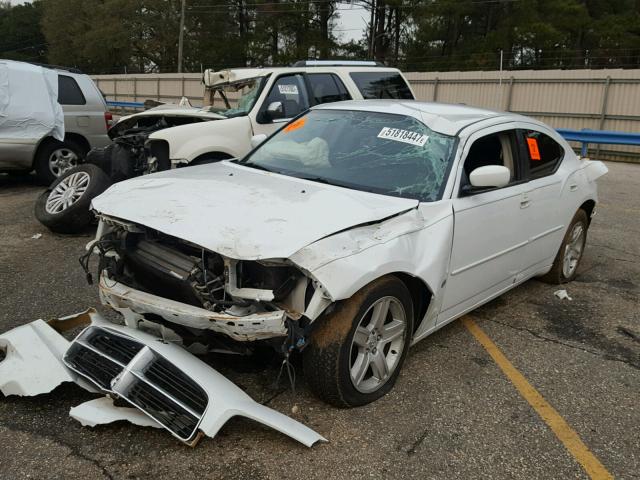 2B3CA9CV9AH317473 - 2010 DODGE CHARGER RA WHITE photo 2