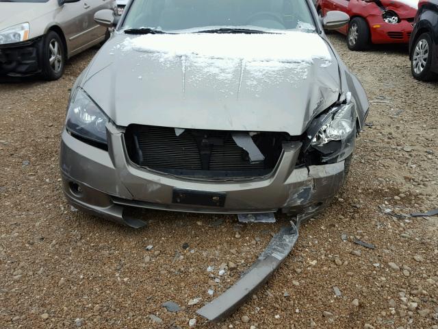 1N4BL11DX6C211467 - 2006 NISSAN ALTIMA SE GRAY photo 9