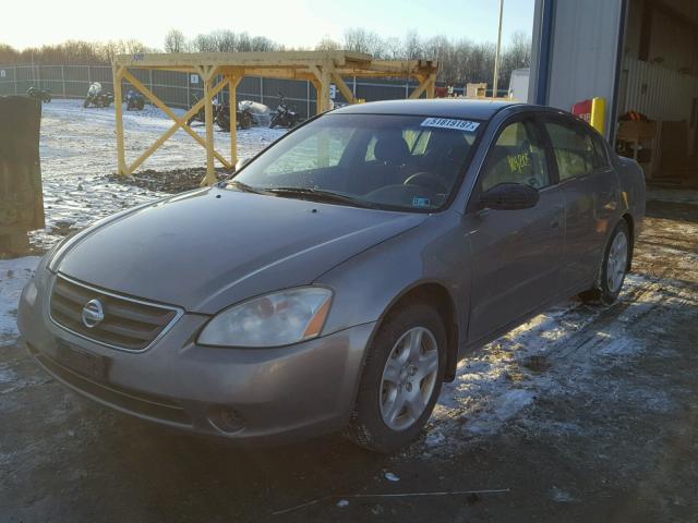 1N4AL11D03C349171 - 2003 NISSAN ALTIMA BAS TAN photo 2