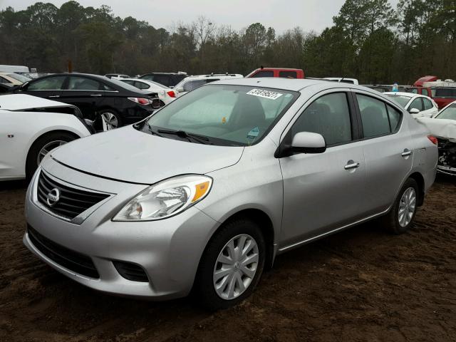 3N1CN7AP6CL864080 - 2012 NISSAN VERSA S SILVER photo 2