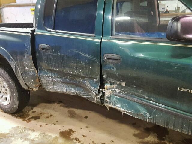 1B7HG2AN91S279586 - 2001 DODGE DAKOTA QUA GREEN photo 9