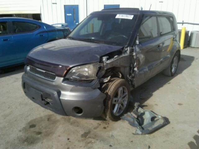 KNDJT2A29B7251309 - 2011 KIA SOUL + GRAY photo 2