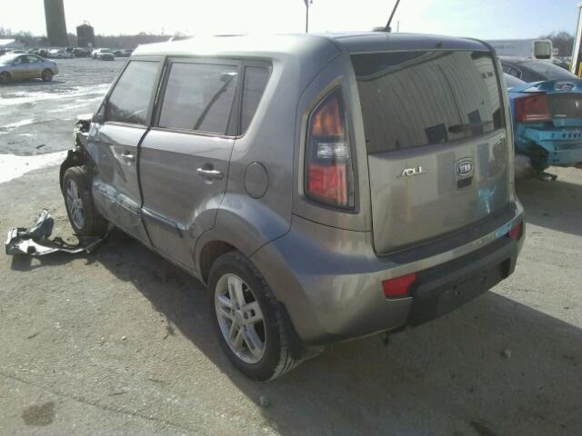 KNDJT2A29B7251309 - 2011 KIA SOUL + GRAY photo 3