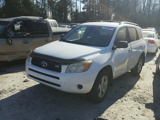 JTMBK33V266007825 - 2006 TOYOTA RAV4 WHITE photo 2