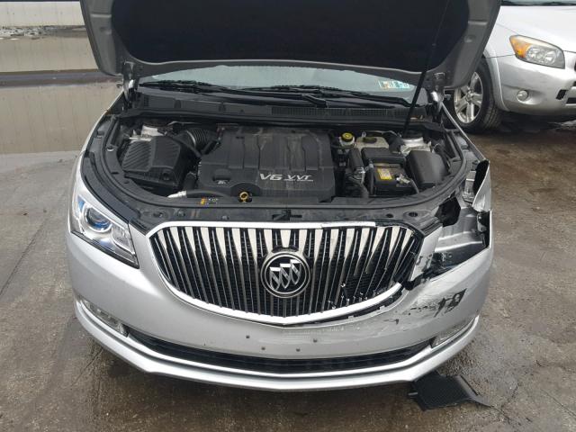 1G4GB5G30FF262303 - 2015 BUICK LACROSSE SILVER photo 7