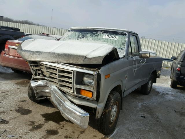 1FTDF15Y6GLA99193 - 1986 FORD F150 GRAY photo 2