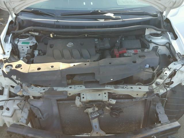 3N1BC13E48L434520 - 2008 NISSAN VERSA S WHITE photo 7