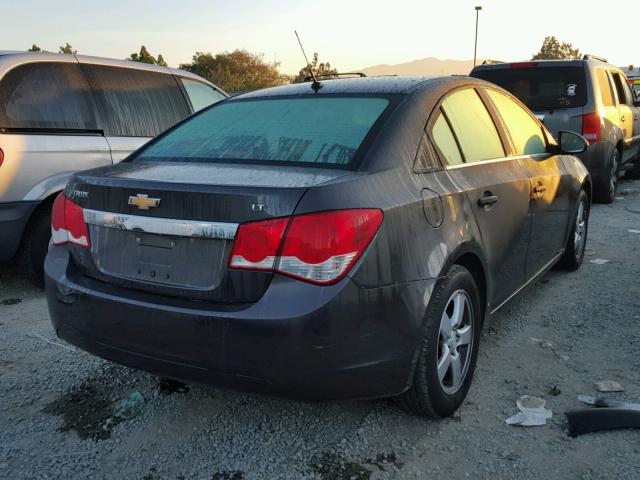 1G1PK5SB0E7438920 - 2014 CHEVROLET CRUZE LT GRAY photo 4