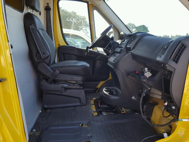 3C6TRVCG0HE512960 - 2017 RAM PROMASTER 黄色 照片 5