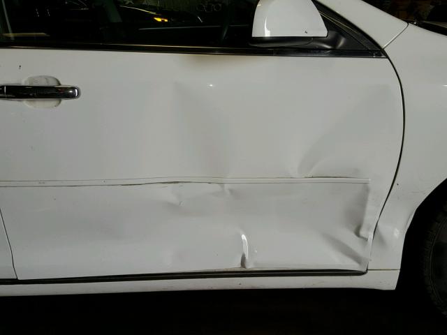 1G1ZC5E0XCF142063 - 2012 CHEVROLET MALIBU 1LT 白色 照片 9