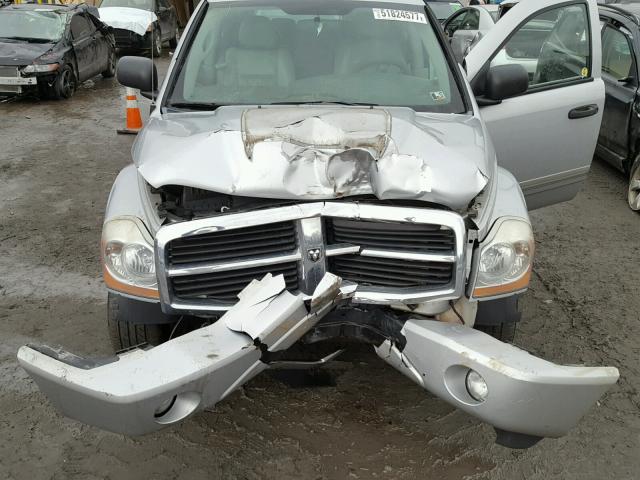 1D4HB58D45F587652 - 2005 DODGE DURANGO LI SILVER photo 7