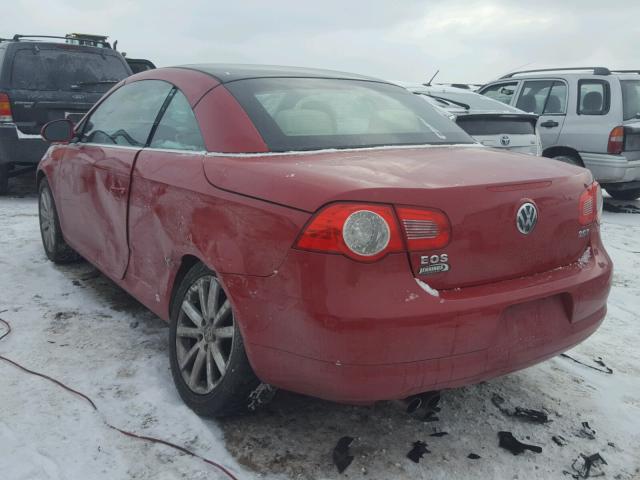 WVWAA71F88V006656 - 2008 VOLKSWAGEN EOS TURBO RED photo 3