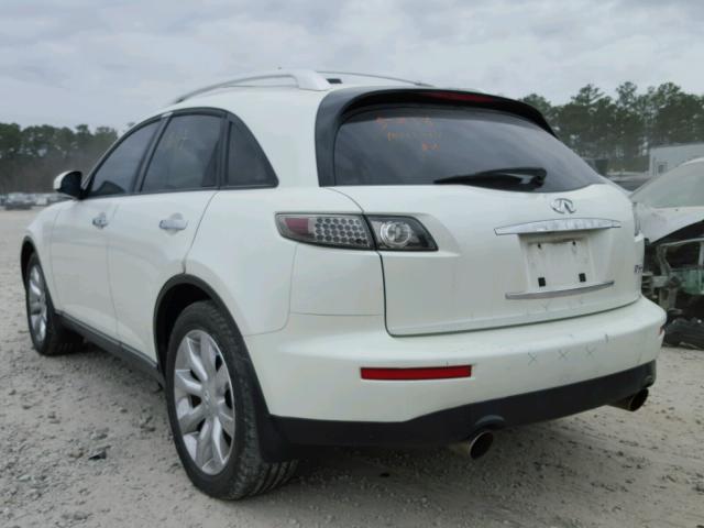 JNRAS08W45X215936 - 2005 INFINITI FX35 WHITE photo 3